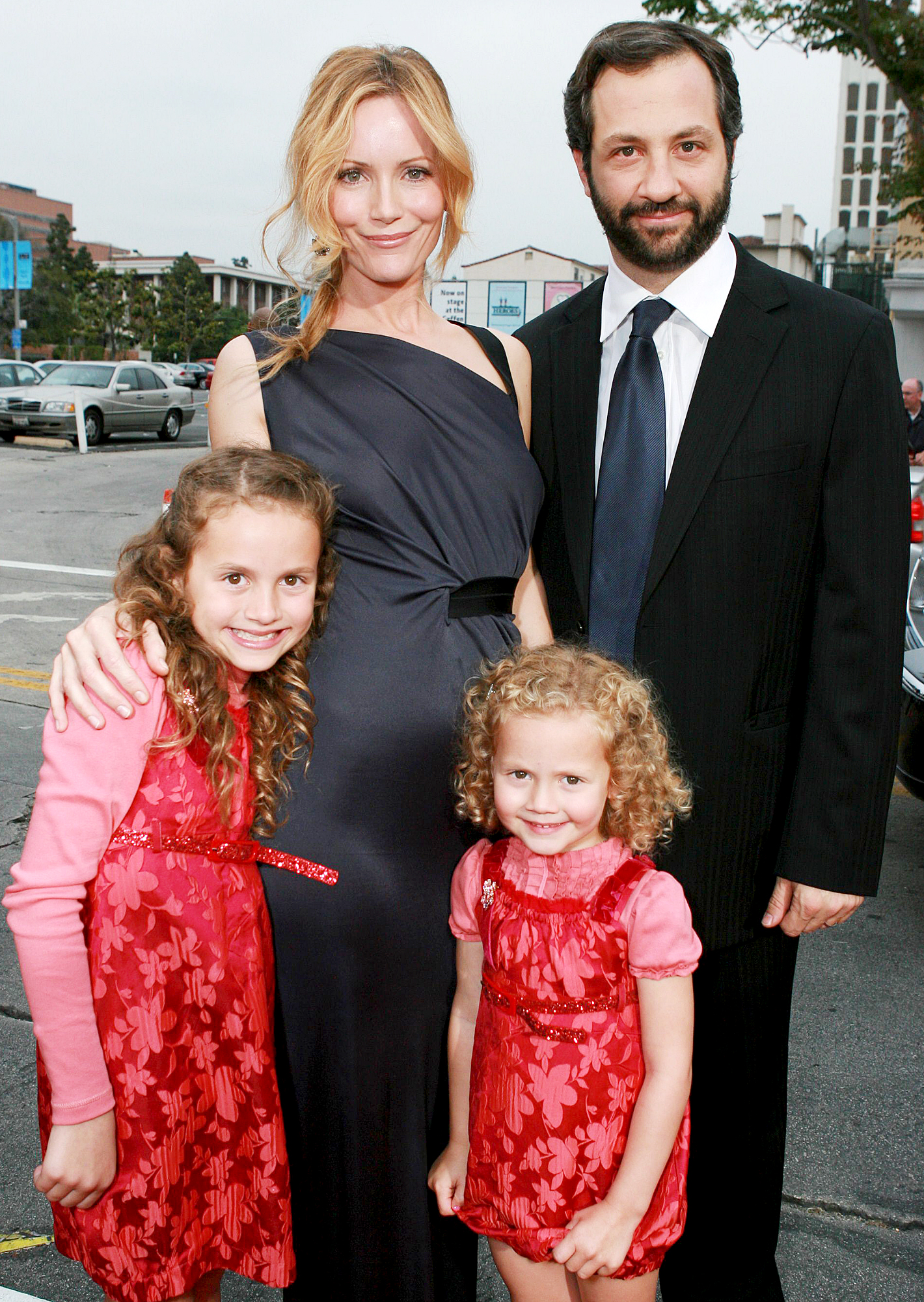 Leslie Mann Family 2022
